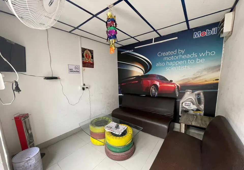Customer waiting lounge inside the workshop